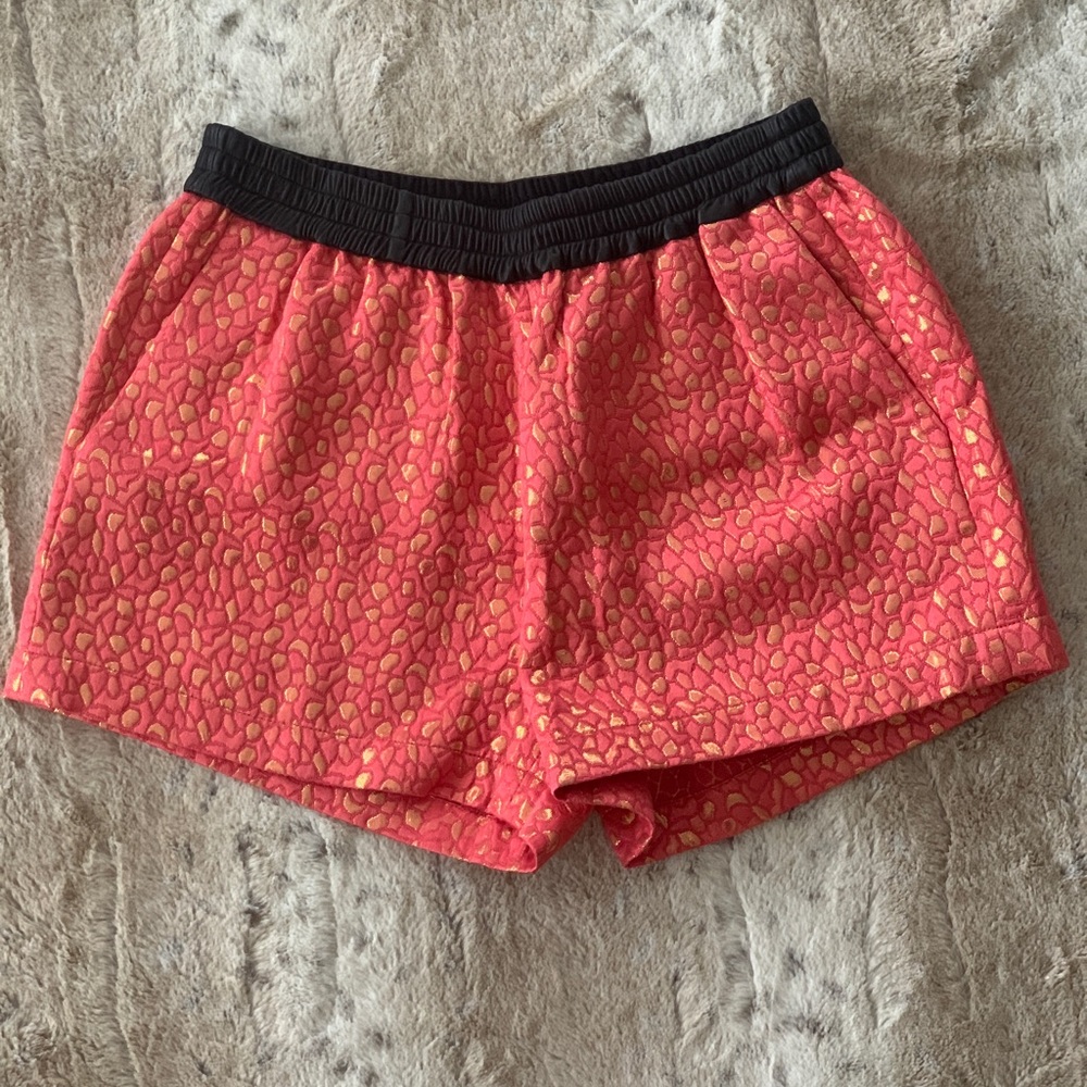Super cute CUT25 by Yigal Azrouel shorts ✨